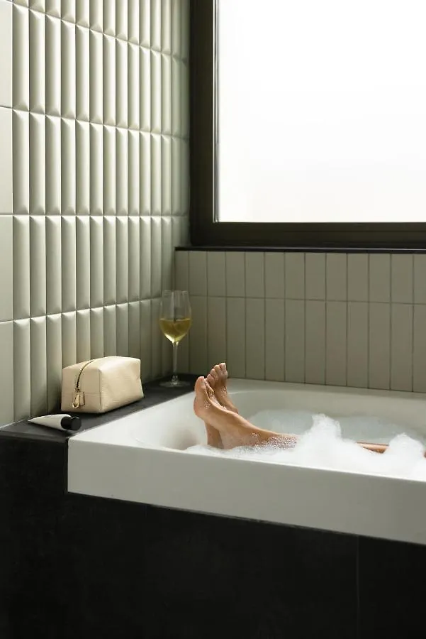 Dame Des Arts Hotel Paris