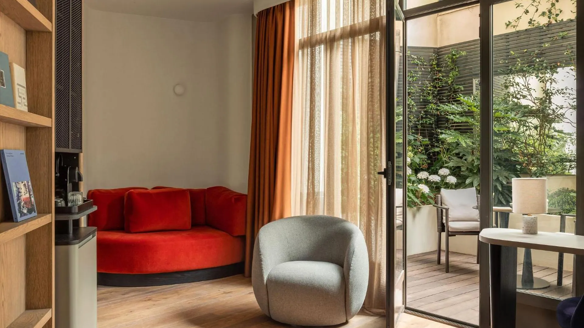 Dame Des Arts 4* Paris