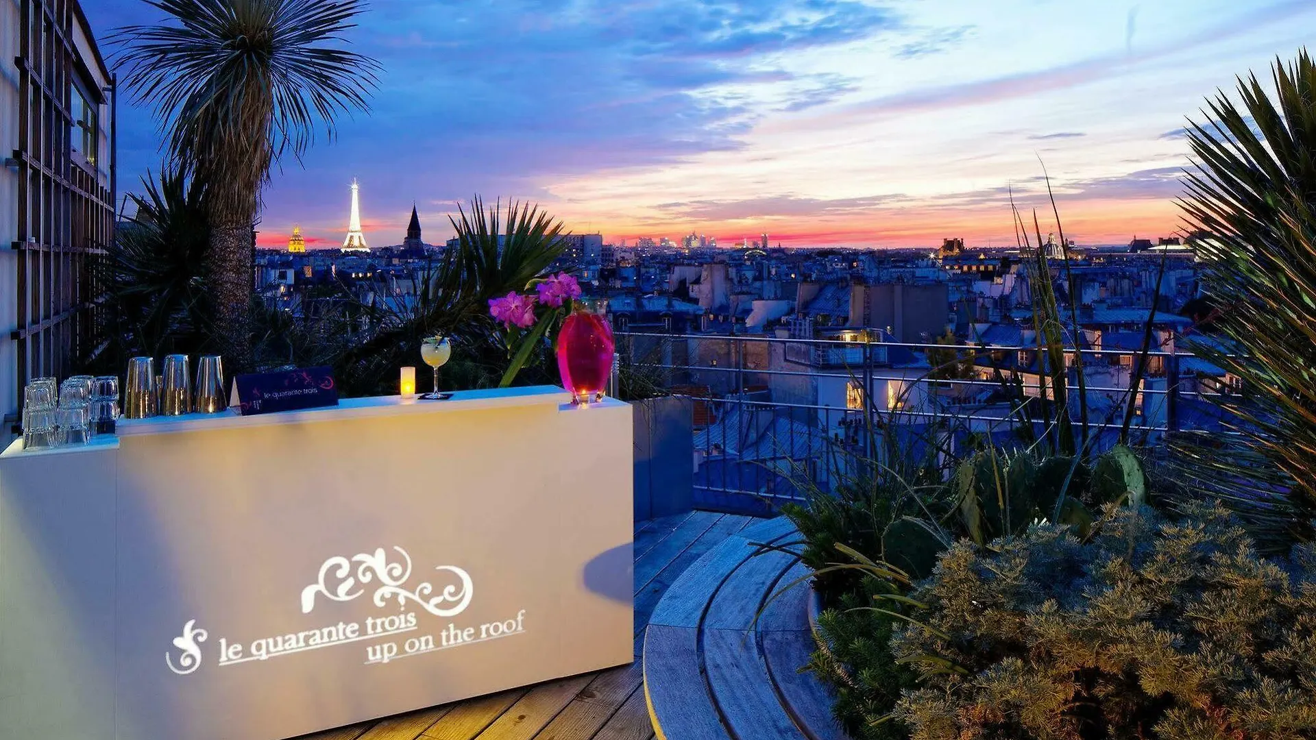 Dame Des Arts Hotel Paris