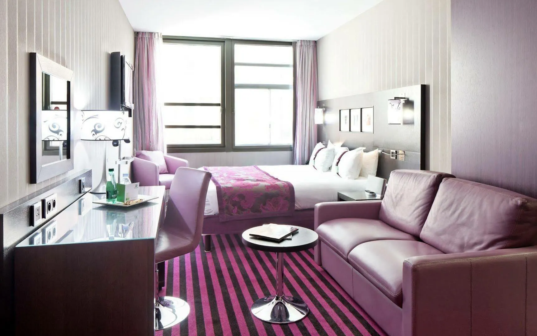 Dame Des Arts Hotel